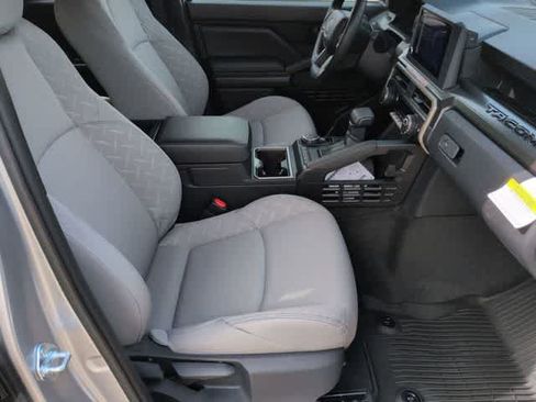 Used 2026 Toyota Tacoma SR5 AWD/4WD image 17