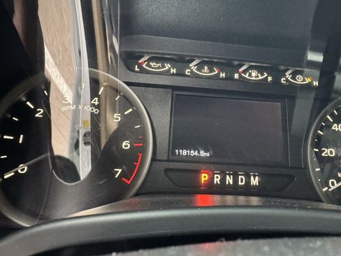 Certified 2018 Ford F150 XLT w/ Equipment Group 302A Luxury image 11