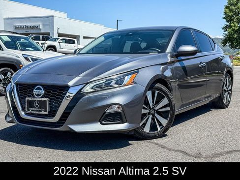 Used 2022 Nissan Altima 2.5 SV FWD image 1