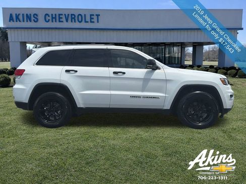 Used 2019 Jeep Grand Cherokee Limited AWD/4WD image 6