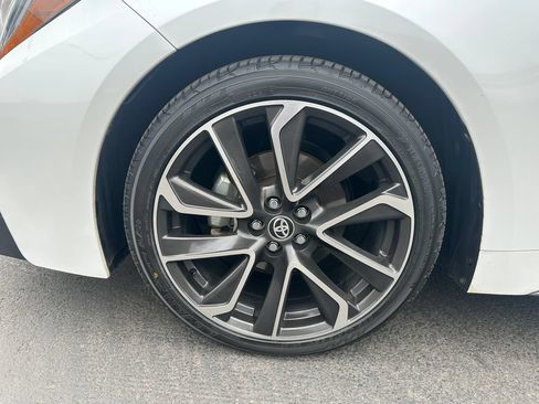 Used 2022 Toyota Corolla SE FWD image 12