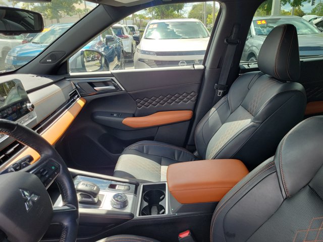 Used 2022 Mitsubishi Outlander SEL AWD/4WD image 19