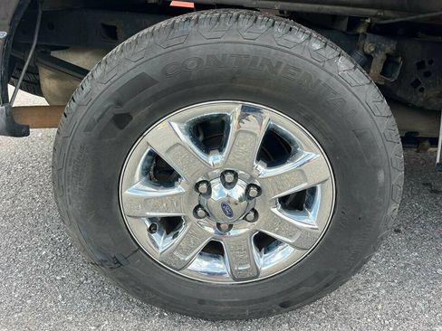 Used 2014 Ford F150 XLT w/ Equipment Group 302A Luxury RWD image 10