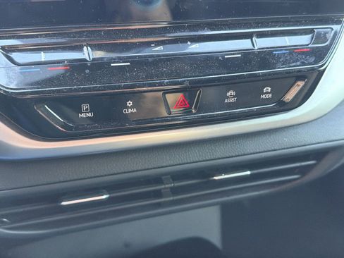 Used 2021 Volkswagen ID.4 Pro w/ ID.4 Protection Package image 26