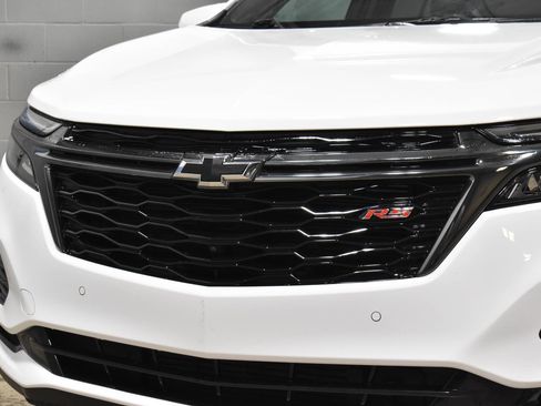 Used 2022 Chevrolet Equinox RS w/ RS Leather Package image 32
