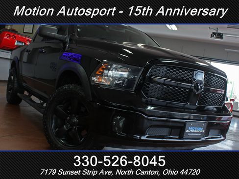 Used 2019 RAM 1500 Classic SLT w/ Black Appearance Group image 51