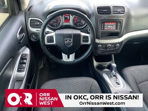 Used 2018 Dodge Journey SE w/ Popular Equipment Group image 22