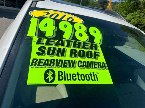 Used 2016 Subaru Outback 2.5i Limited AWD/4WD image 23