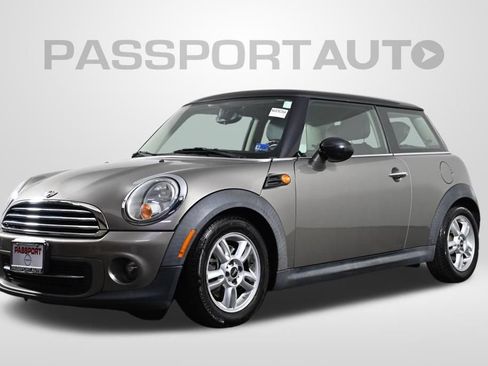 Used 2012 MINI Cooper Hardtop FWD image 1