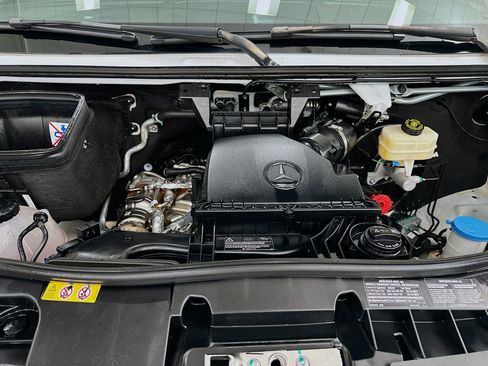 Used 2023 Mercedes-Benz Sprinter 144 Cargo image 29