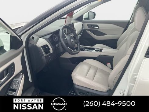 Certified 2023 Nissan Rogue SL AWD/4WD image 12