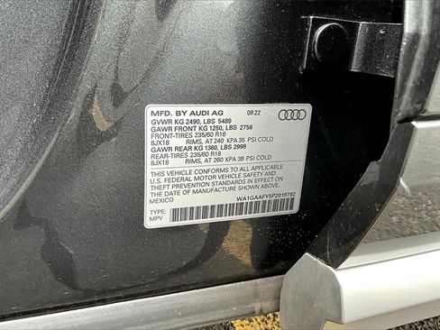 Used 2023 Audi Q5 2.0T Premium w/ Convenience Package image 19