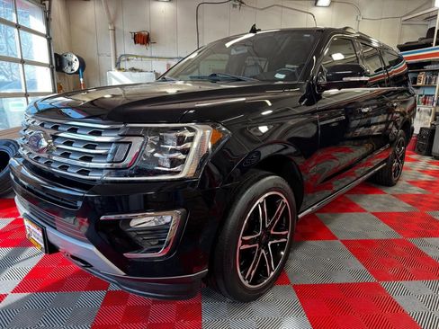 Used 2021 Ford Expedition Max Limited image 3