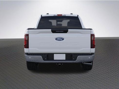New 2026 Ford F150 XLT w/ XLT Chrome Appearance Package RWD image 5