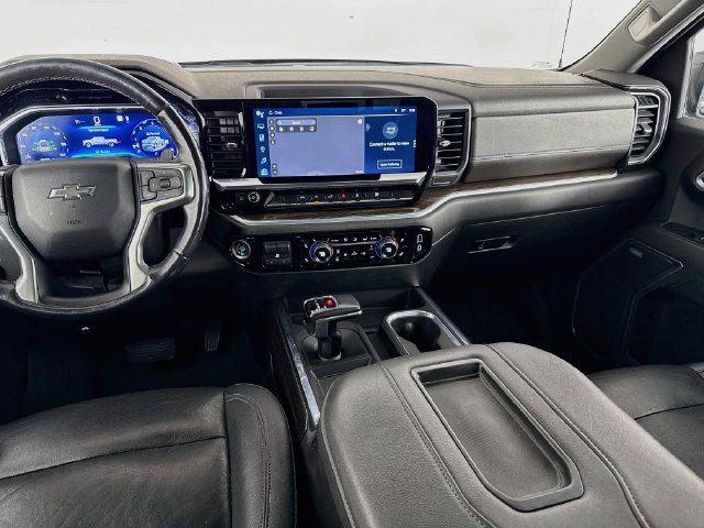 Used 2022 Chevrolet Silverado 1500 RST w/ Convenience Package II AWD/4WD image 27