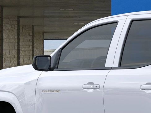 New 2026 Chevrolet Colorado LT image 12