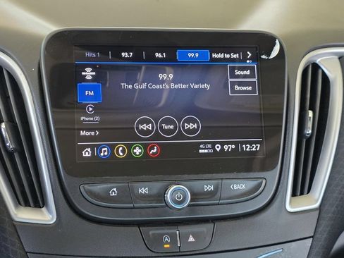 Used 2024 Chevrolet Malibu LT FWD image 14