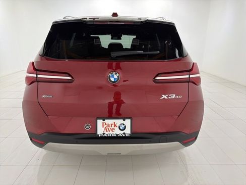 Used 2025 BMW X3 xDrive30i w/ Premium Package image 4