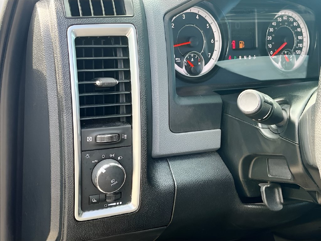 Used 2020 RAM 1500 Warlock AWD/4WD image 10