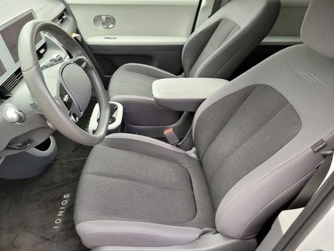 Certified 2024 Hyundai Ioniq 5 SEL RWD image 15