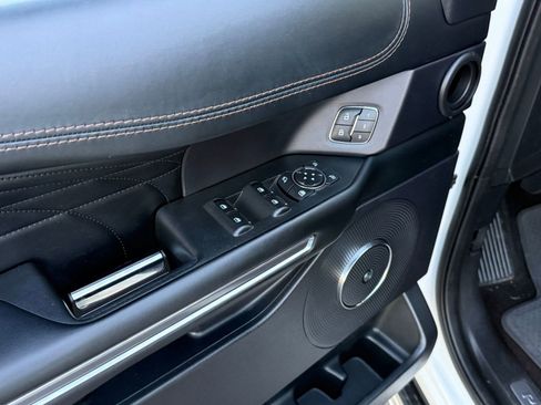 Used 2020 Ford Expedition Platinum image 21