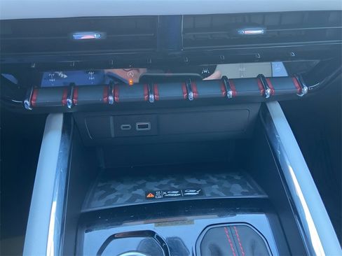 Used 2024 GMC Canyon AT4X image 26