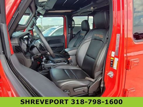 Used 2023 Jeep Wrangler Unlimited Rubicon 392 w/ Xtreme Recon 35" Tire Package AWD/4WD image 19