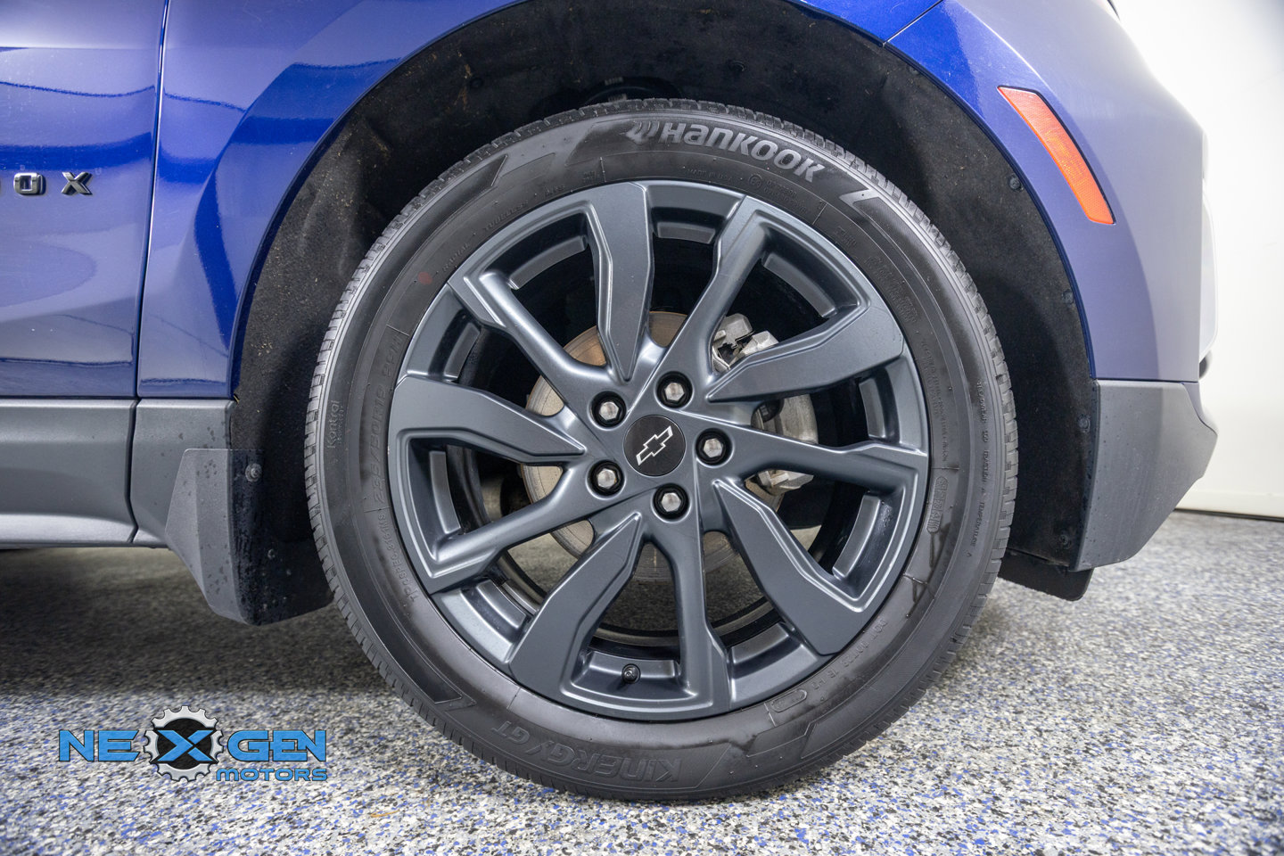 Used 2022 Chevrolet Equinox RS w/ LPO, Floor Liner Package FWD image 45