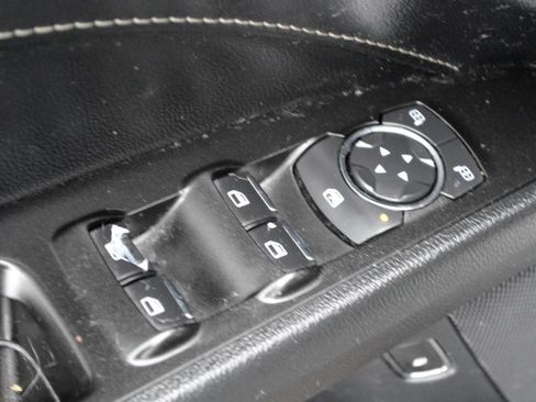 Used 2020 Ford Fusion Titanium image 21