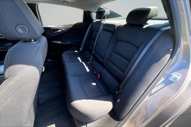 Used 2024 Chevrolet Malibu LT FWD image 21