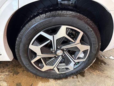 Used 2022 Hyundai Palisade Calligraphy image 6