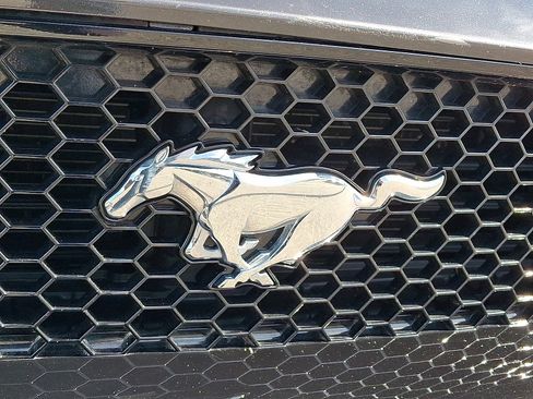 Used 2022 Ford Mustang GT Premium image 29