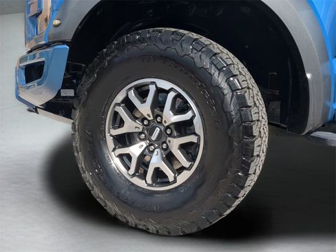 Used 2020 Ford F150 Raptor w/ Equipment Group 802A Luxury image 63