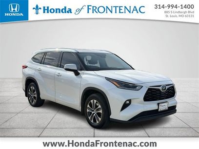 Used 2021 Toyota Highlander XLE