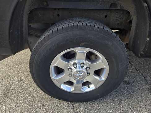 Used 2018 RAM 3500 Big Horn image 14