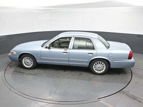 Used 2009 Mercury Grand Marquis LS RWD image 33