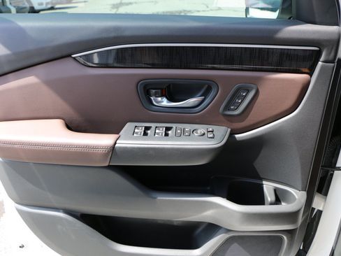 Used 2023 Honda Pilot Elite image 17