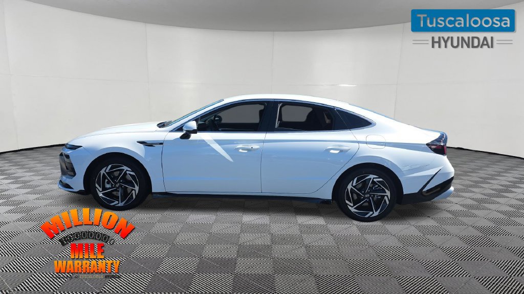 Used 2026 Hyundai Sonata SEL FWD image 4