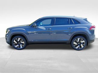 New 2026 Volkswagen Atlas Cross Sport SE AWD/4WD video 2