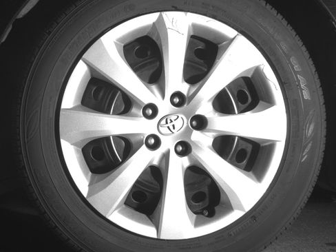 Used 2025 Toyota Corolla LE FWD image 15