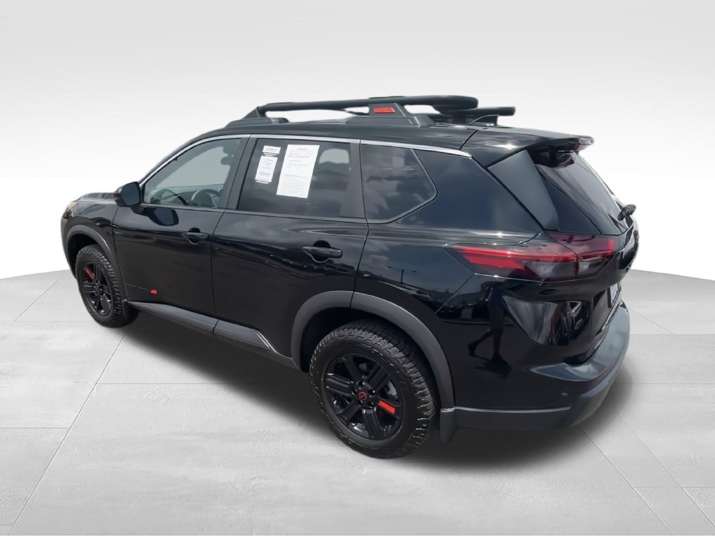 Used 2025 Nissan Rogue SV w/ Rock Creek Premium Package AWD/4WD image 6