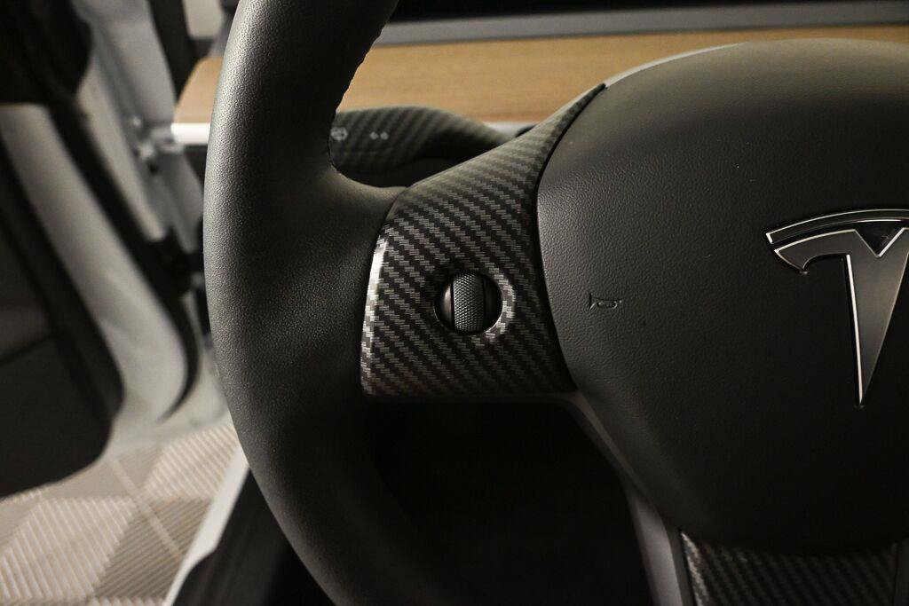 Used 2021 Tesla Model 3 Long Range AWD/4WD image 9