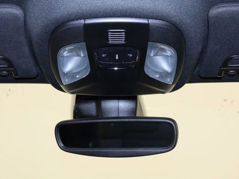 Used 2023 Jeep Compass Limited image 24