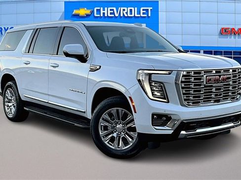 New 2026 GMC Yukon XL Denali image 1