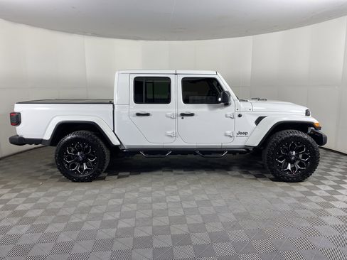 Used 2021 Jeep Gladiator Overland w/ Popular Equipment Package image 7