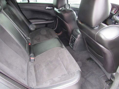 Used 2022 Dodge Charger Scat Pack image 9