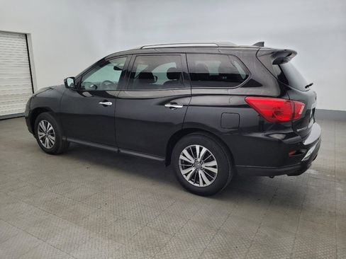 Used 2019 Nissan Pathfinder SL image 3