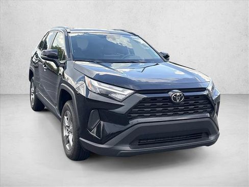 Certified 2025 Toyota RAV4 XLE FWD image 3