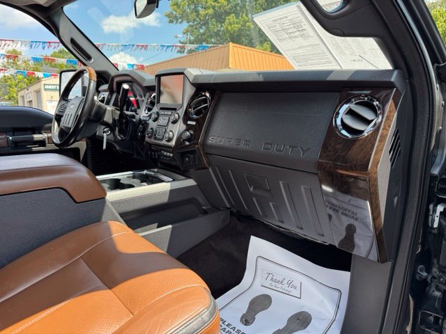 Used 2015 Ford F350 Platinum w/ FX4 Off-Road Package AWD/4WD image 14