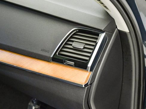 Certified 2025 Volvo XC90 B6 Ultra AWD/4WD image 15